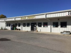 Store front | Derailed Commodity Flooring & Furniture