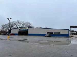 Store front | Derailed Commodity Flooring & Furniture